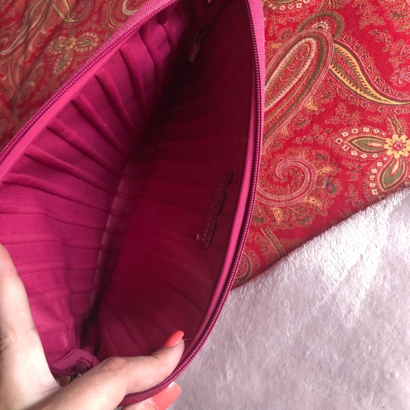 Martha Stewart Tablet Sleeve - Picture 3 of 6